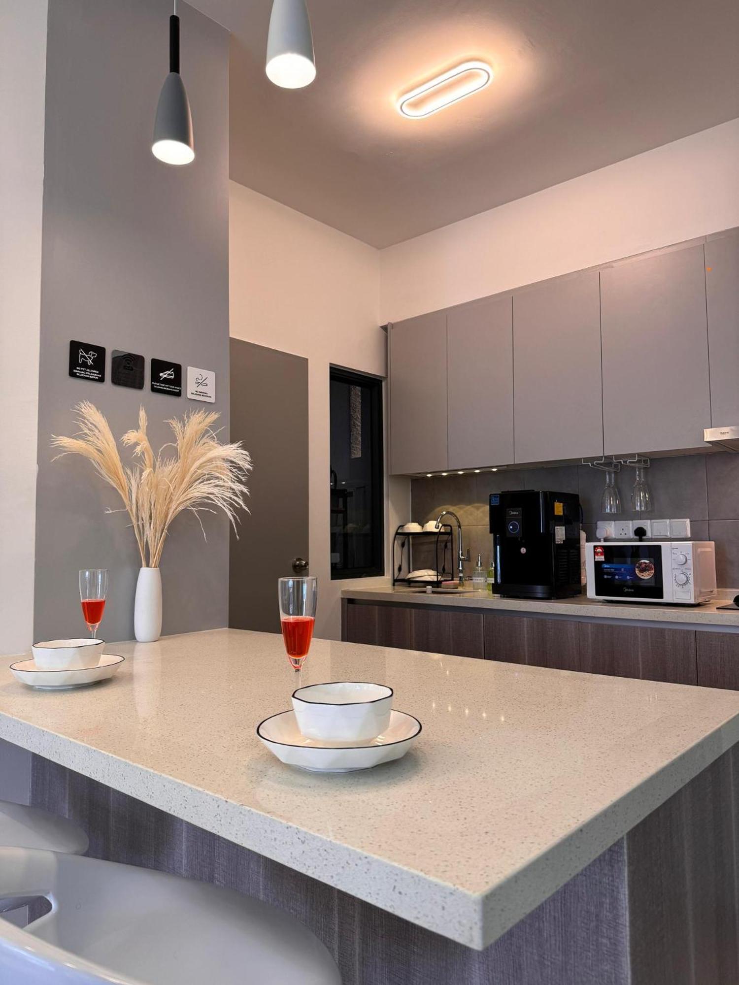 Roombnb Mvertica Kuala Lumpur Exterior foto